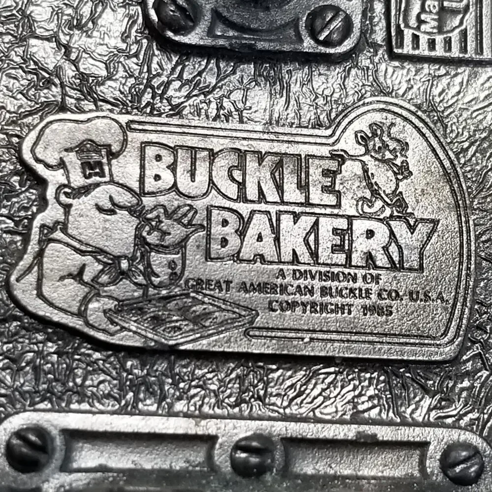 Vintage Belt Buckle 1985 These Colors Don't Run American Flag Patriotic USA Made